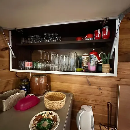 Letniskowy Nad Jeziorem Nyaraló